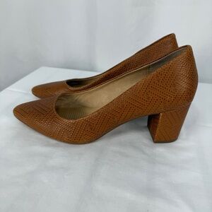 Corso Como Brown Textured Heels size 8